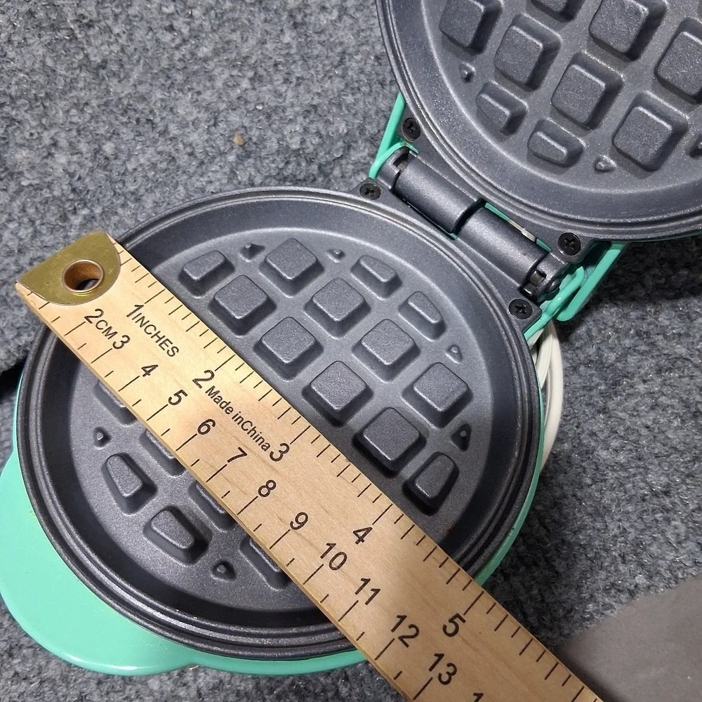 Nostalgia My Mini‎ Waffle Maker Teal Color